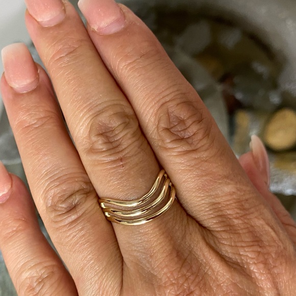 6mm 14k Solid Yellow Gold Band Ring - Picture 12 of 14